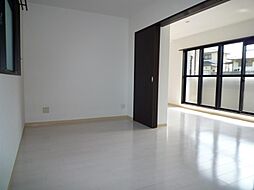 ルシール 302 3階2LDKのリビング/ダイニング