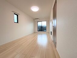 スモールウッズタウン　レクスII 204 2階1LDKのリビング/ダイニング