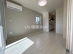 クレリア 201 2階1LDKのリビング/ダイニング