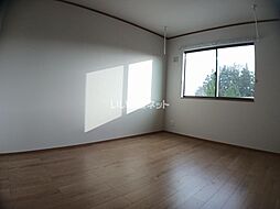 ダンケ 207 2階1LDKのリビング/ダイニング