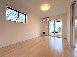 ヒカルサ唐津鬼塚I 101 1階1LDKのリビング/ダイニング