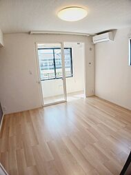 Ｌｕｌｌ（ラル） 106 1階1Kのリビング/ダイニング