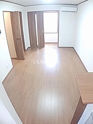 ジョイア・ヴィータ 106 1階ワンルームのリビング/ダイニング