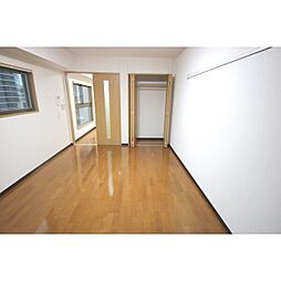 La　Douceur伏見 1006 10階1DKのリビング/ダイニング