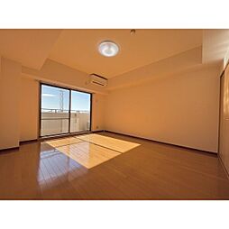 フローラル堀木　賃料下がりました 702 7階1Kのリビング/ダイニング