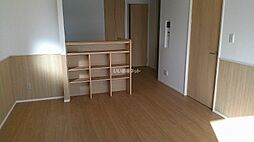 コートデルトゥール昭島 404 4階2LDKのリビング/ダイニング