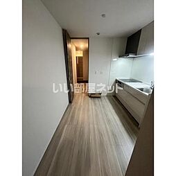 JR関西本線 柏原駅 徒歩6分の賃貸アパート 1階1LDKのリビング/ダイニング