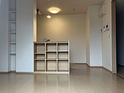 カサベルデ暖華 101 1階1LDKのリビング/ダイニング