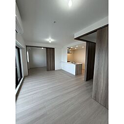 近鉄名古屋線 近鉄四日市駅 徒歩15分の賃貸マンション 13階2LDKのリビング/ダイニング