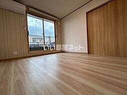 Ｉｉｅ　Ｓａｉｎｔ−Ｌｏｕｉｓ　I 101 1階1Kのリビング/ダイニング