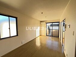 ラフォーレ美堀 201 2階2DKのリビング/ダイニング