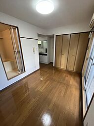 ロイヤルパレス清水台 201 2階1Kのリビング/ダイニング