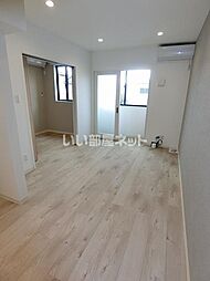 Proud H 2階1LDKのリビング/ダイニング