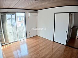 カーサ・アトリオB 2階3DKのリビング/ダイニング