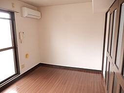 シングルピア五日市 702 7階1Kのリビング/ダイニング