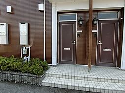 4 / 13