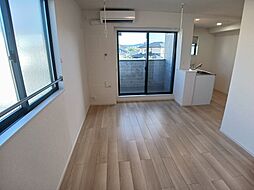 サニープレイス　古町 201 2階1LDKのリビング/ダイニング