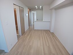 サニープレイス　古町 303 3階2LDKのリビング/ダイニング