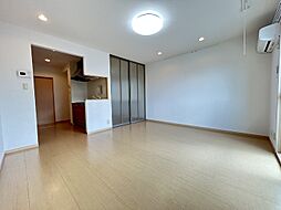 アルドゥール 102 1階1LDKのリビング/ダイニング