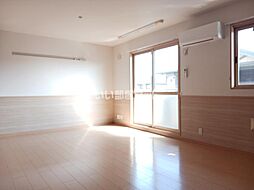 ロジュマン マエバラＤＥＦ E202 2階1LDKのリビング/ダイニング