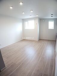 クレインハイツ 201 2階1LDKのリビング/ダイニング