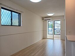 スカイ　ハイ　Ｂ 104 1階1LDKのリビング/ダイニング