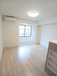 ルポメゾン 202 2階1LDKのリビング/ダイニング