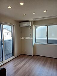 リッツハウスII 201 2階1LDKのリビング/ダイニング