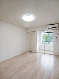 ベルクラール 102 1階1Kのリビング/ダイニング