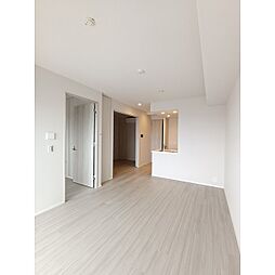 西武拝島線 小川駅 徒歩10分の賃貸マンション 5階3LDKのリビング/ダイニング