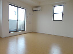 サン・フィオーレIV 203 2階2LDKのリビング/ダイニング