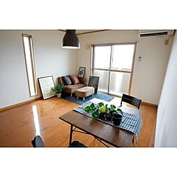Hills・K 201 2階1Kのリビング/ダイニング