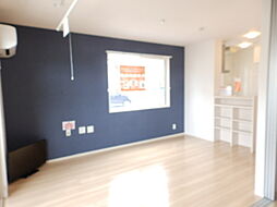 コンフォール　コート 102 1階1LDKのリビング/ダイニング