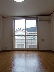 アヴニールIII 202 2階1LDKのリビング/ダイニング