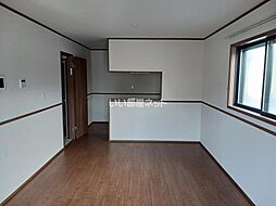 マイ・フラウ A102 2階3LDKのリビング/ダイニング