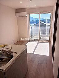 TORISIA城ケ丘 203 2階1LDKのリビング/ダイニング