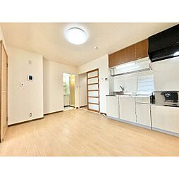 Surplus　寺津 203 2階3DKのリビング/ダイニング