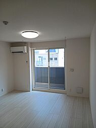 東武伊勢崎線 太田駅 徒歩22分の賃貸アパート 2階2LDKのリビング/ダイニング