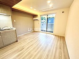 ロイヤルステージ雑賀町 202 2階1LDKのリビング/ダイニング