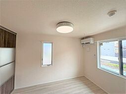 RESUA鍛冶町 203 2階1LDKのリビング/ダイニング