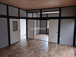 黒瀬町市飯田戸建て　1 1 1階4DKのリビング/ダイニング