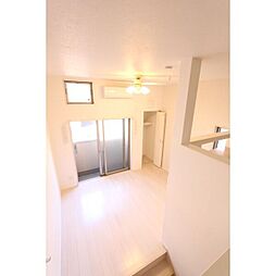 F studio東仙台 203 2階1Kのリビング/ダイニング