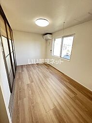 ＲＥＳＵＡ篠田 202 2階1LDKのリビング/ダイニング