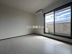 Pin tail 五岳 (パンテール ゴガク)　　　B 102 1階2LDKの室内