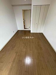 バッハレジデンスＫＯＢＥ　ＷＥＳＴ　Ｂ棟 513 5階1Kのリビング/ダイニング