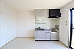 グリーンシャトル　Ｄ 201 2階2DKのリビング/ダイニング