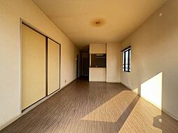 ディアス城原　Ｂ棟 202 2階2LDKのリビング/ダイニング