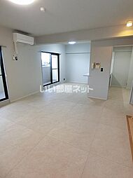 ドムス喜兵衛 宙の棟 207 2階3LDKのリビング/ダイニング