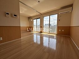 JR上越線 井野駅 徒歩14分の賃貸マンション 1階1LDKのリビング/ダイニング