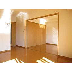 セルジュ水前寺公園 302 3階1LDKのリビング/ダイニング